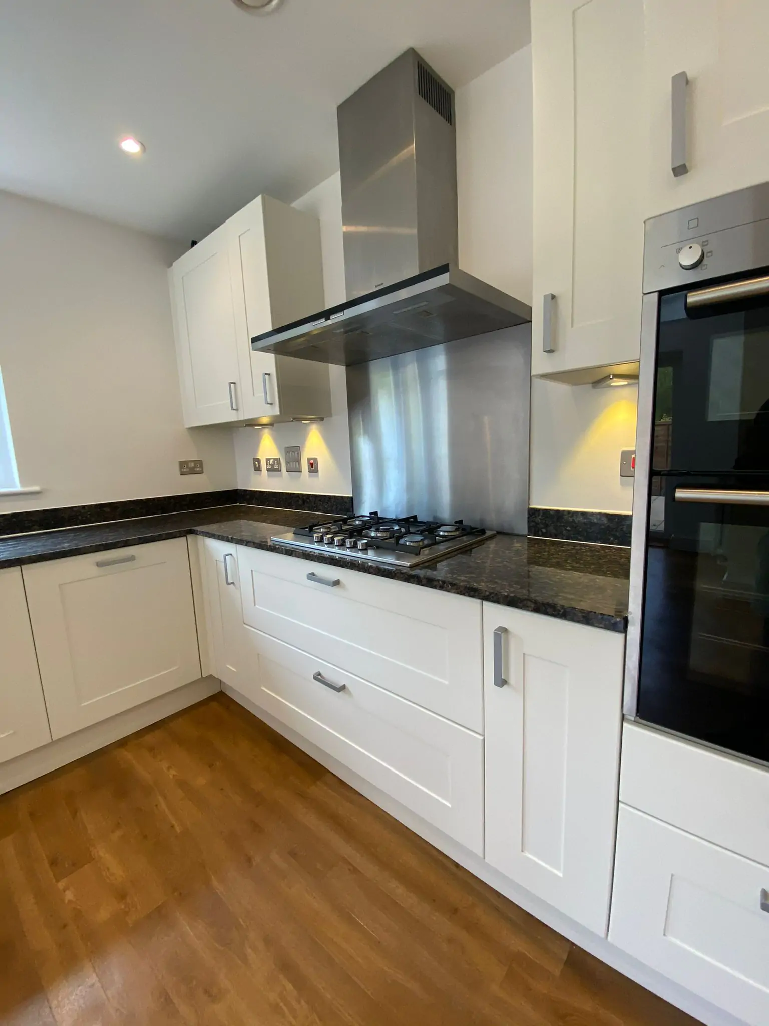 6 Bed house fully renovation In Epsom surrey